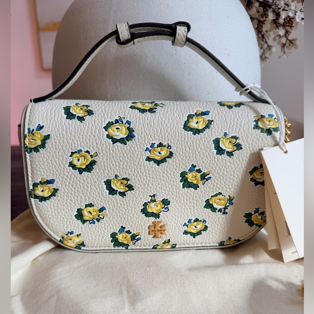 NEW AUTHENTIC TORY BURCH EMERSON PRINTED TOP HANDLE CROSSBODY.